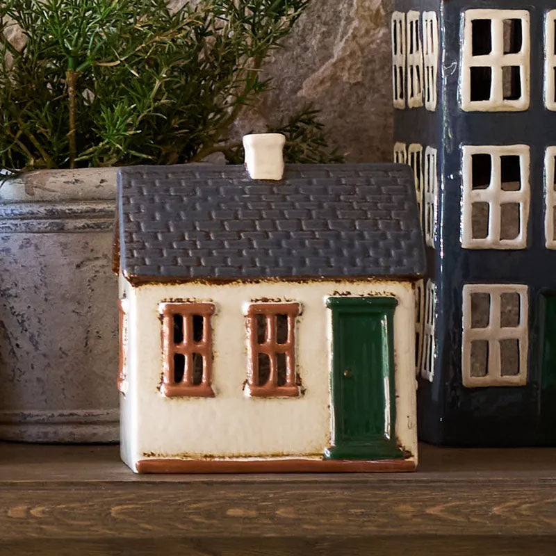 Cotswolds Country Tea Light Homestead